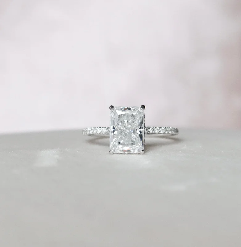 3.5 CT Radiant Cut Moissanite Engagement Ring