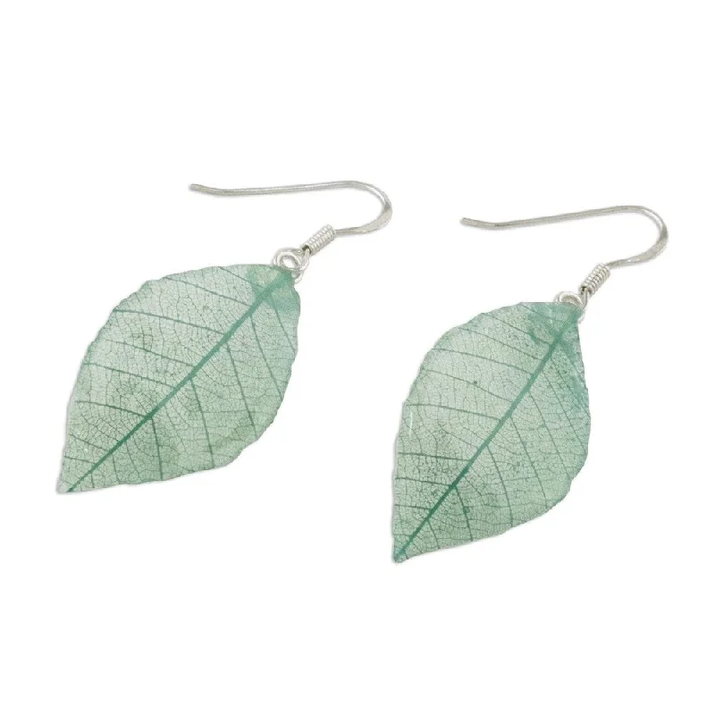 NOVICA Handmade Sterling Silver Natural Leaf 'Stunning Nature in Jade' Earrings (Thailand) - 2.2*0.8