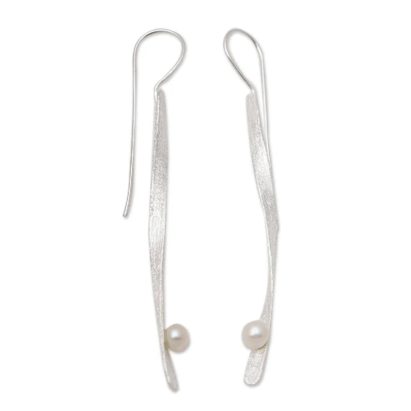 NOVICA Dewy Twist, Cultured pearl drop earrings - 2.8*0.1