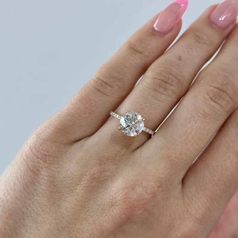 2.54 Carat Lab Round Engagement Ring with Signature Setting | Engagement Ring Wednesday