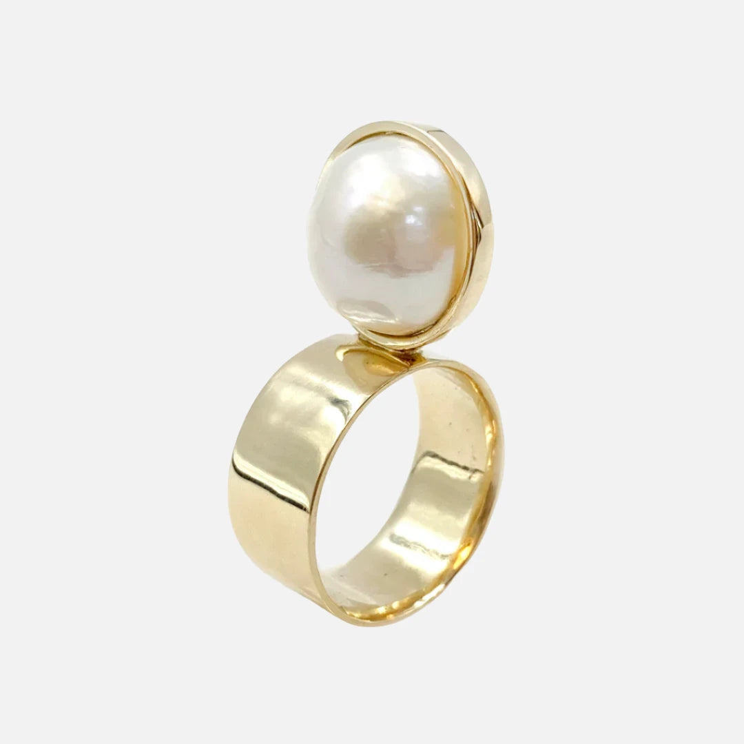 Perched Setting Ring With Pearl