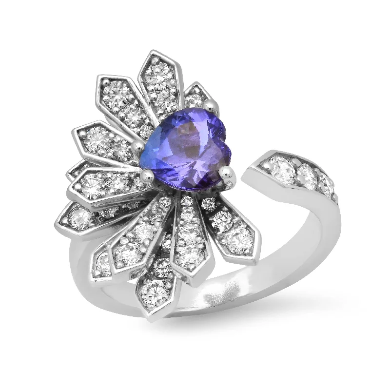 Fan Ring - Blue Sapphire