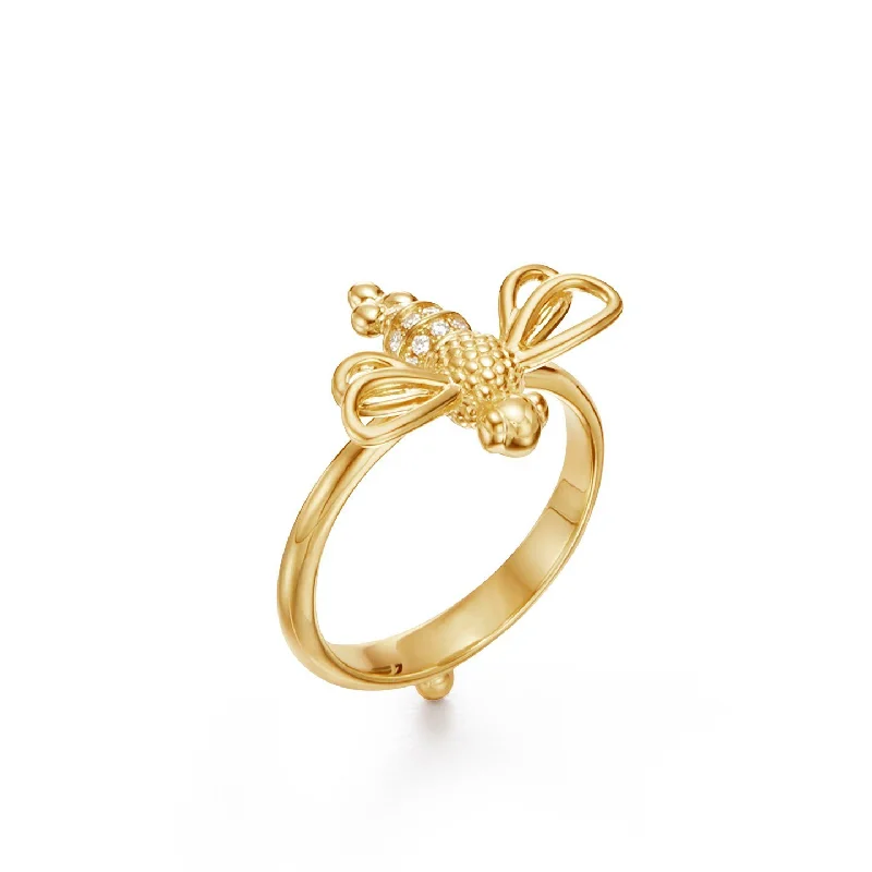 18K Resting Bee Ring