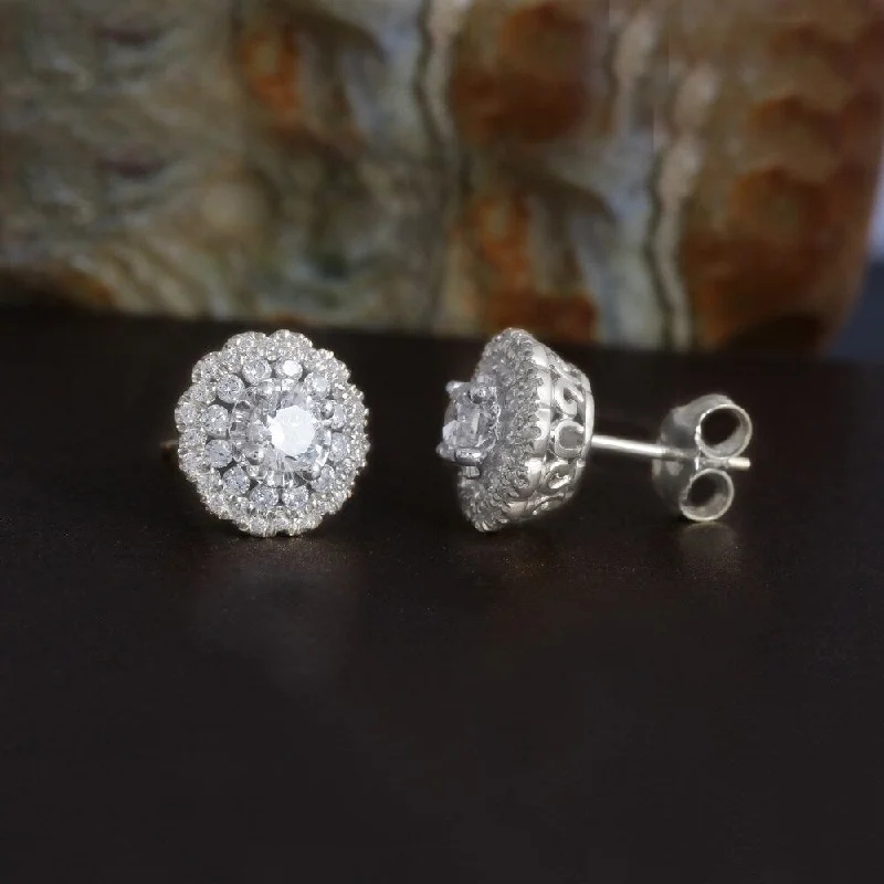 1ct TDW Diamond Halo Stud Earrings in 10k Gold by De Couer